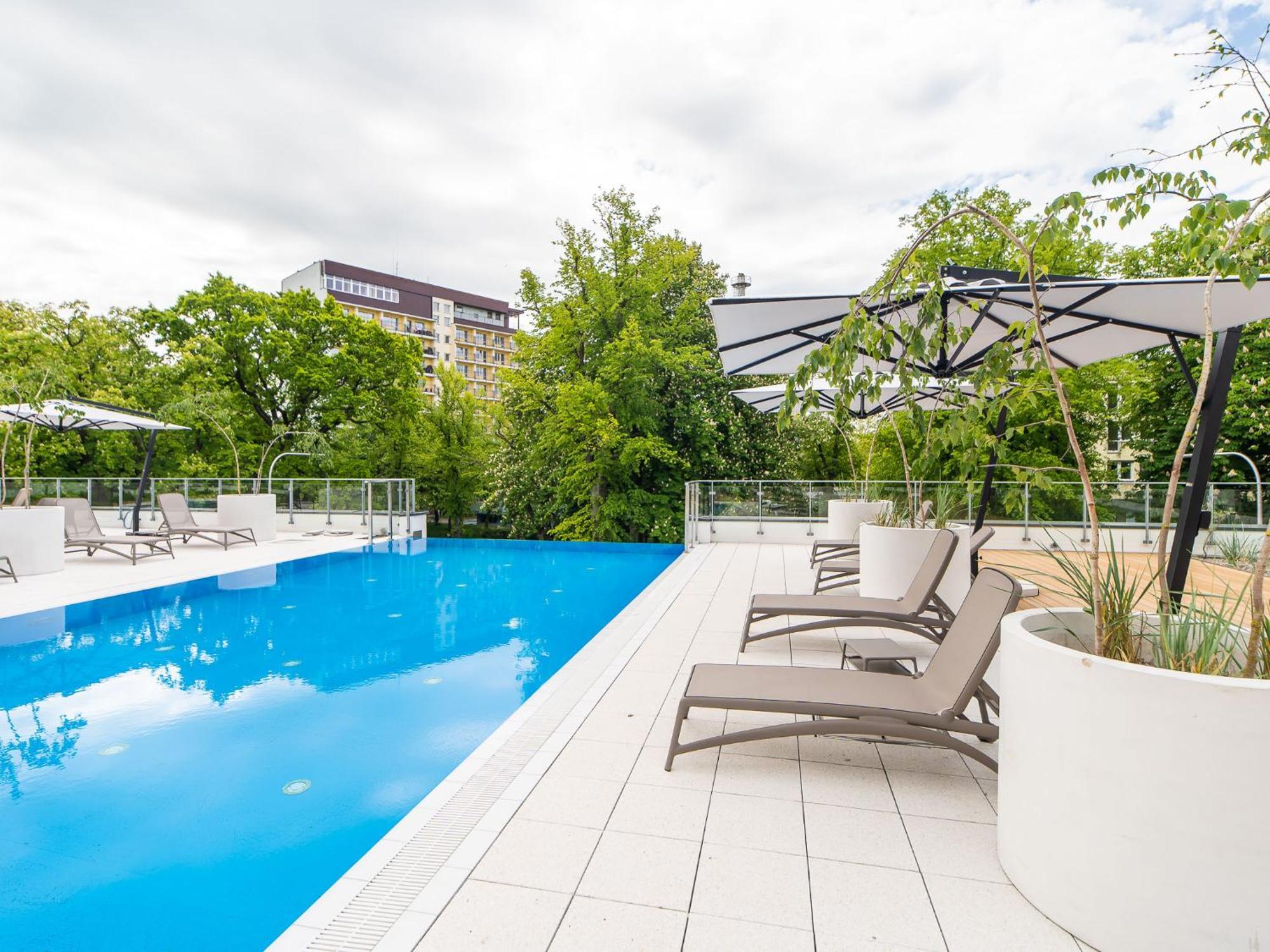 Faro Apartamenty Nadmorskie Tarasy Spa Przy Latarni I Molo Baseny, Sauny, Fitness I Parking W Cenie Kołobrzeg Exteriör bild