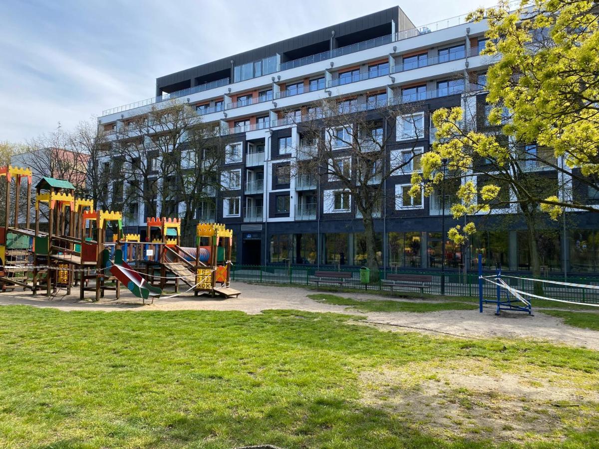 Faro Apartamenty Nadmorskie Tarasy Spa Przy Latarni I Molo Baseny, Sauny, Fitness I Parking W Cenie Kołobrzeg Exteriör bild